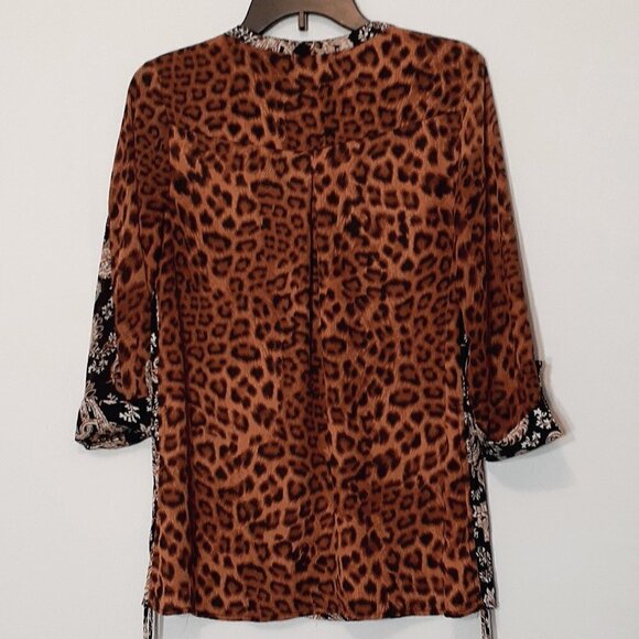 ROZ & ALI Chiffon Tunic; Animal Print / Floral & Paisley; 3/4 Sleeves; Size M - Picture 3 of 6